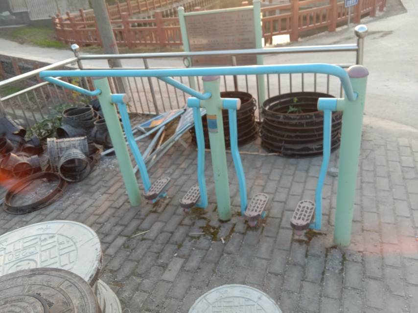 太空漫步器 太空漫步器