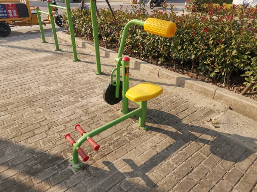 腹背鍛煉器 腹背鍛煉器