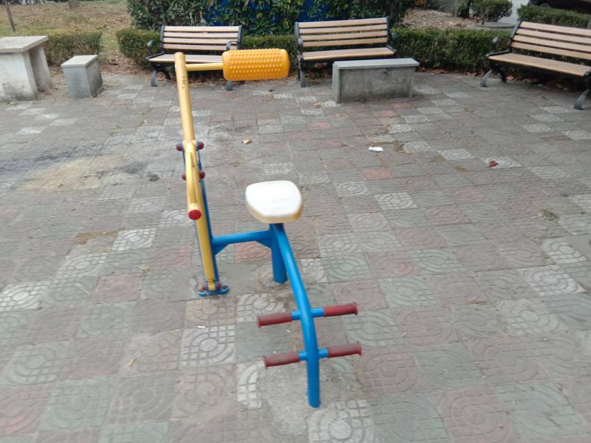 腹背鍛煉器 腹背鍛煉器