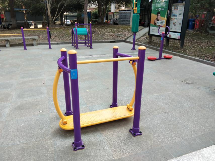 晃板健身器 晃板健身器