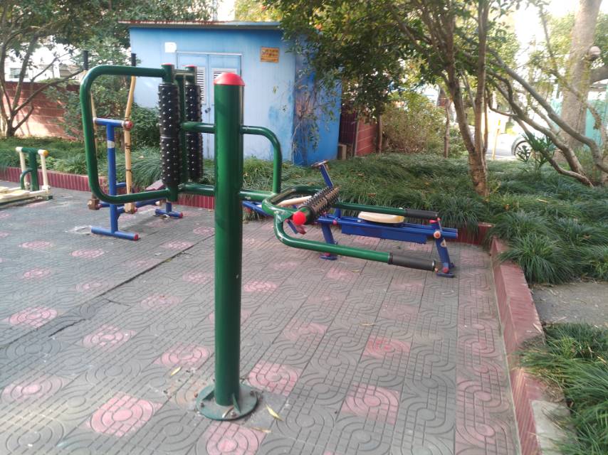 其 它 其 它