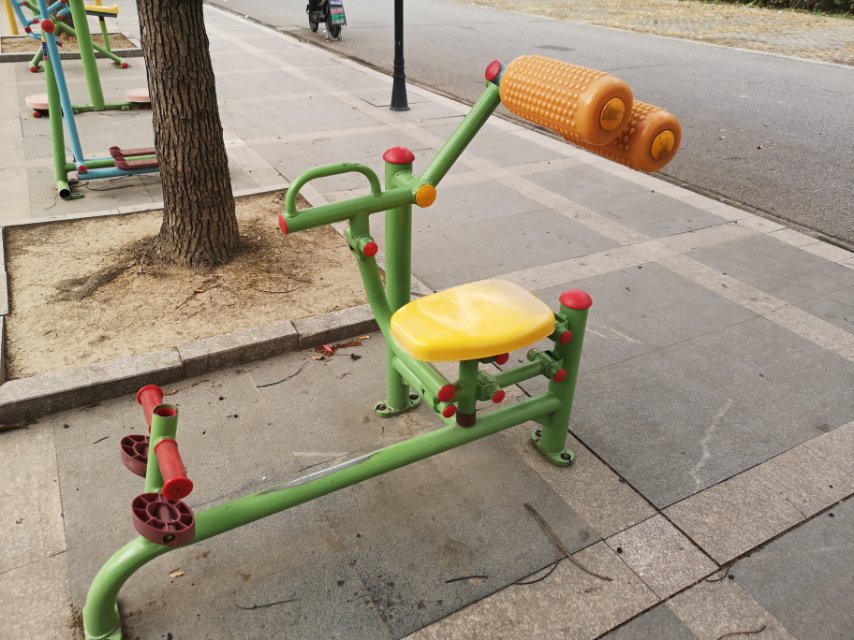 腹背鍛煉器 腹背鍛煉器