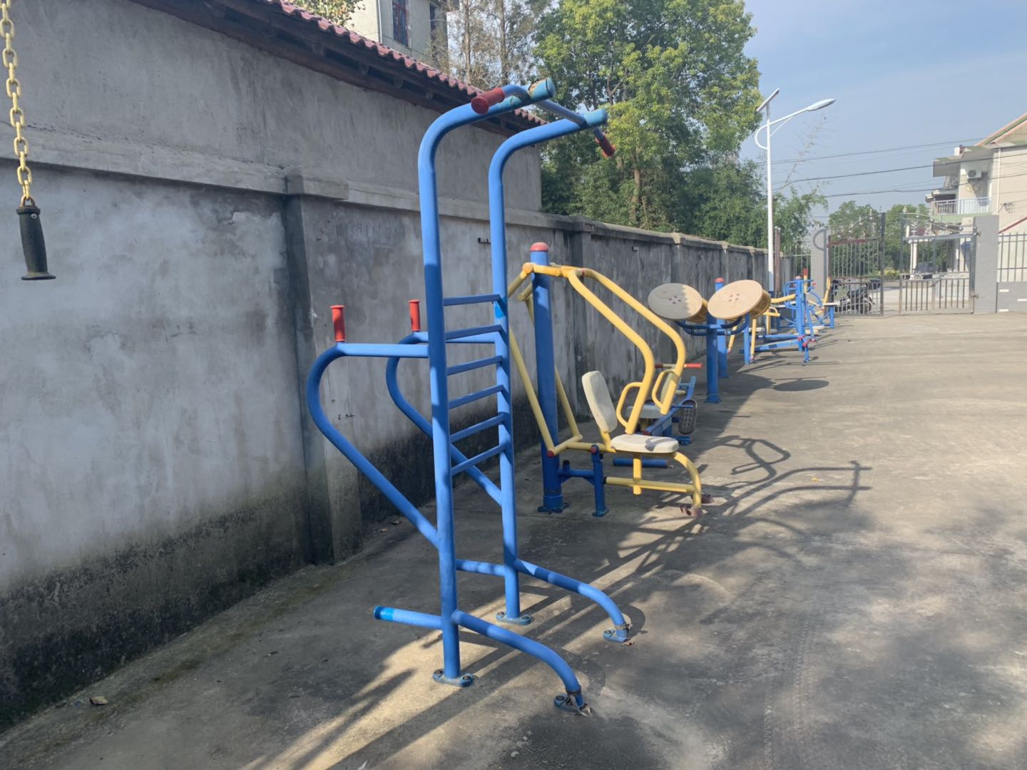 多功能訓(xùn)練器 多功能訓(xùn)練器