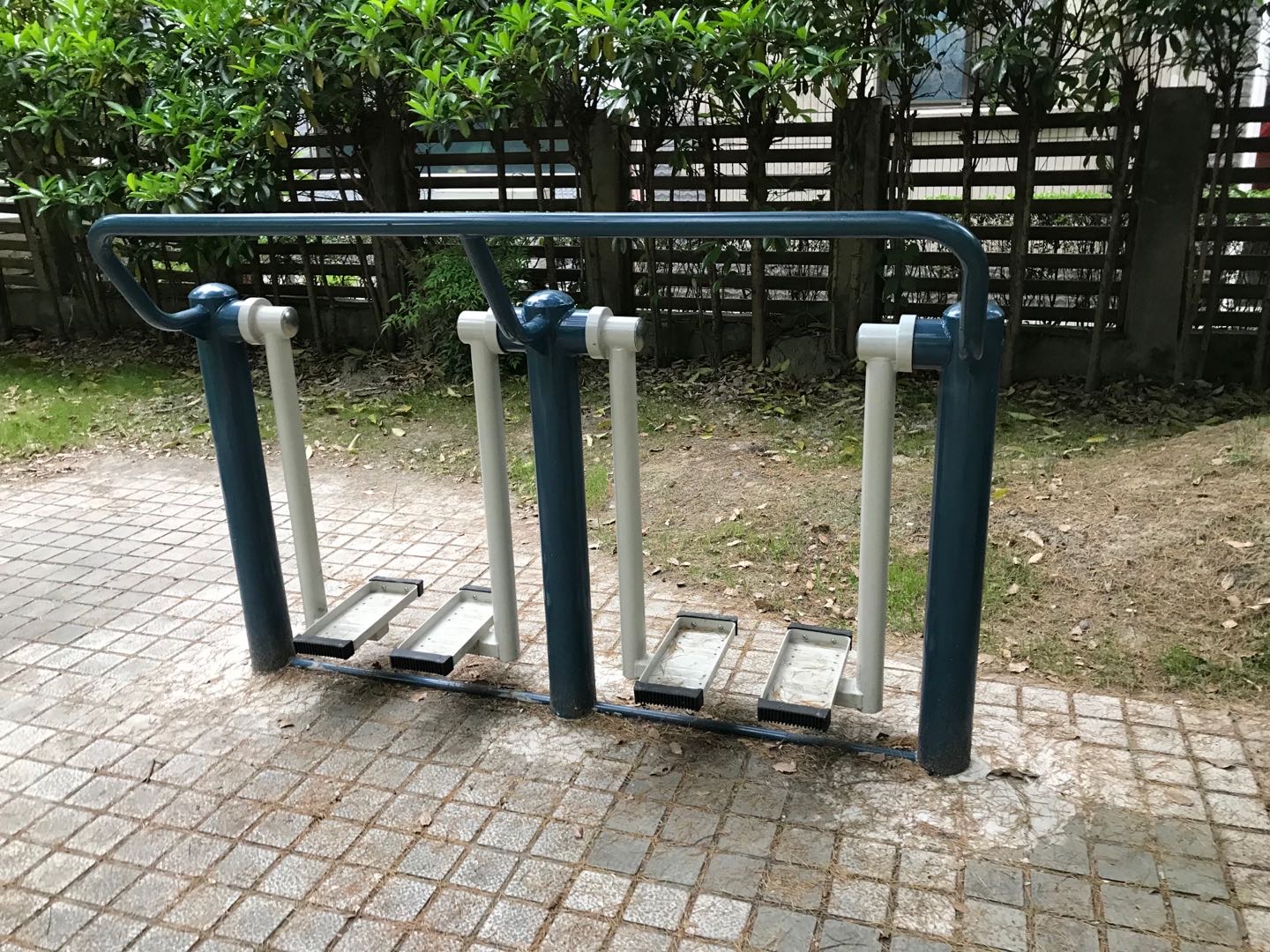 二位太空漫步機 二位太空漫步機