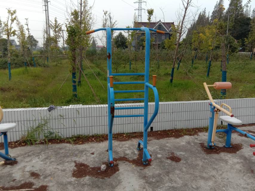 多功能訓(xùn)練器 多功能訓(xùn)練器