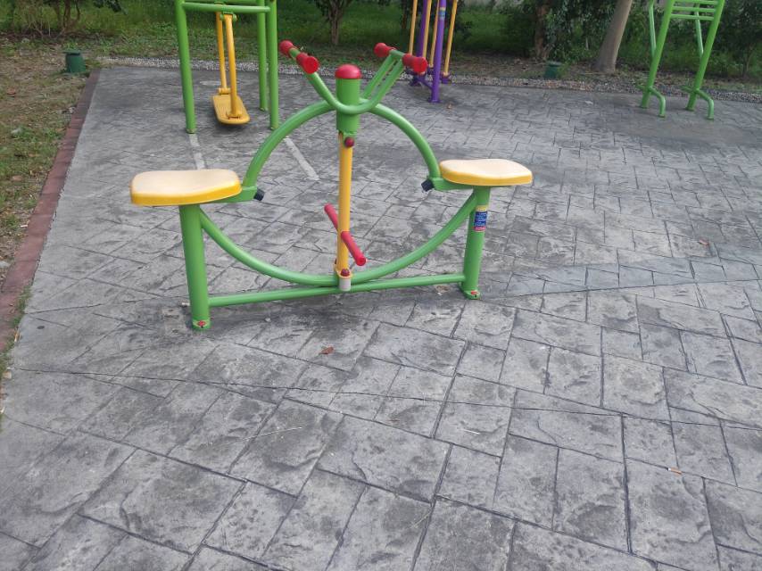 下肢康復器
