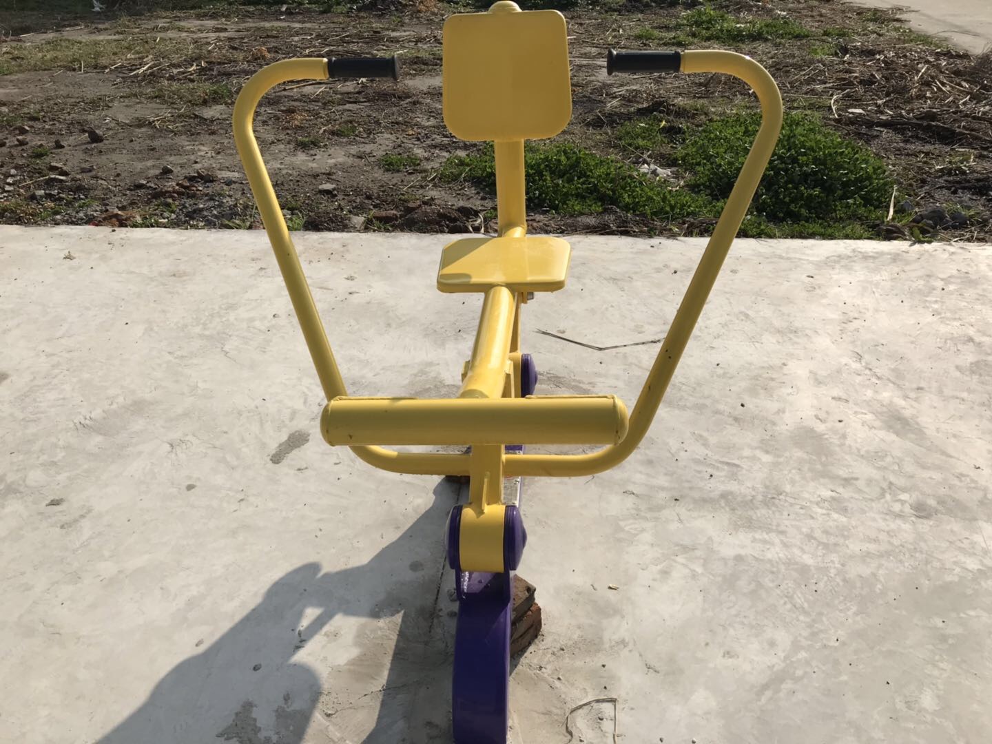 自重式平推訓練器