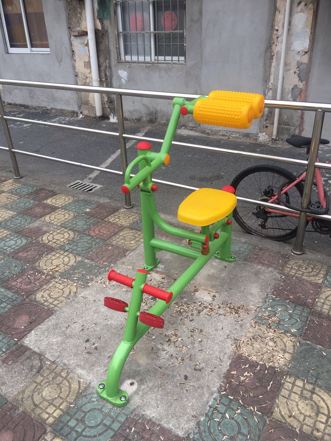 自重腹背鍛煉器 自重腹背鍛煉器