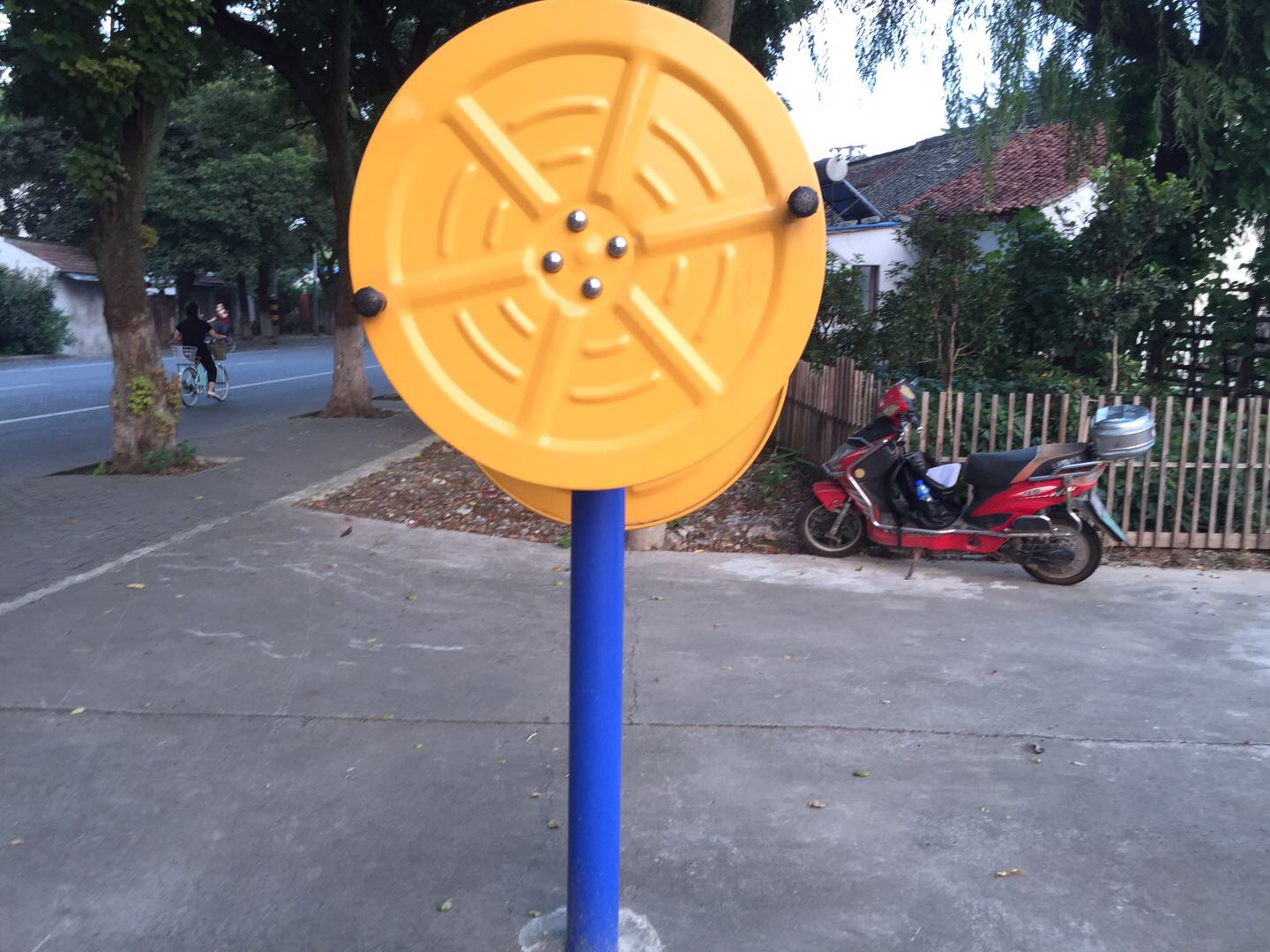 快樂大轉(zhuǎn)盤 快樂大轉(zhuǎn)盤