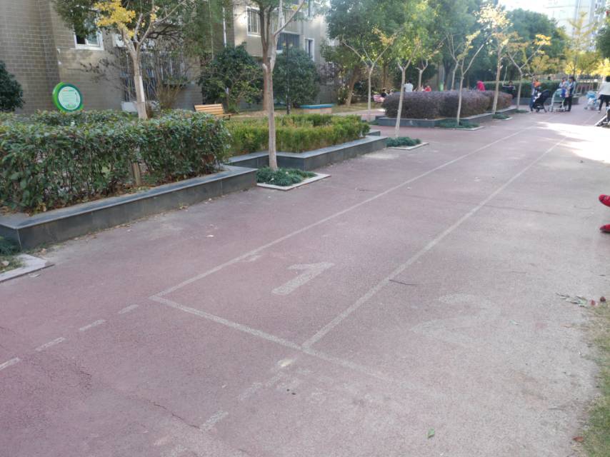 高行綠洲三居健身步道 高行綠洲三居健身步道