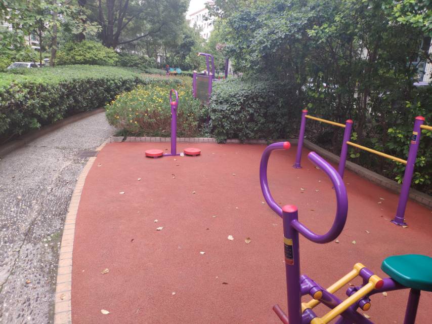 靜安區彭浦鎮陽城貴都居委健身點（陽城路388弄）