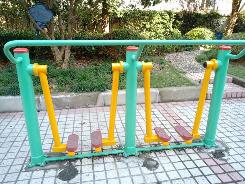 兩聯(lián)漫步機(jī) 兩聯(lián)漫步機(jī)