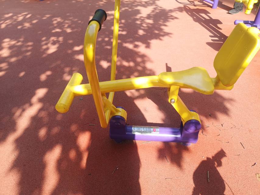 自重劃船器 自重劃船器