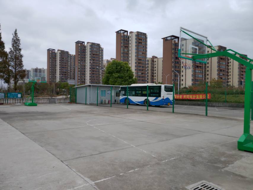 萬隆村村委會農民健身 萬隆村村委會農民健身