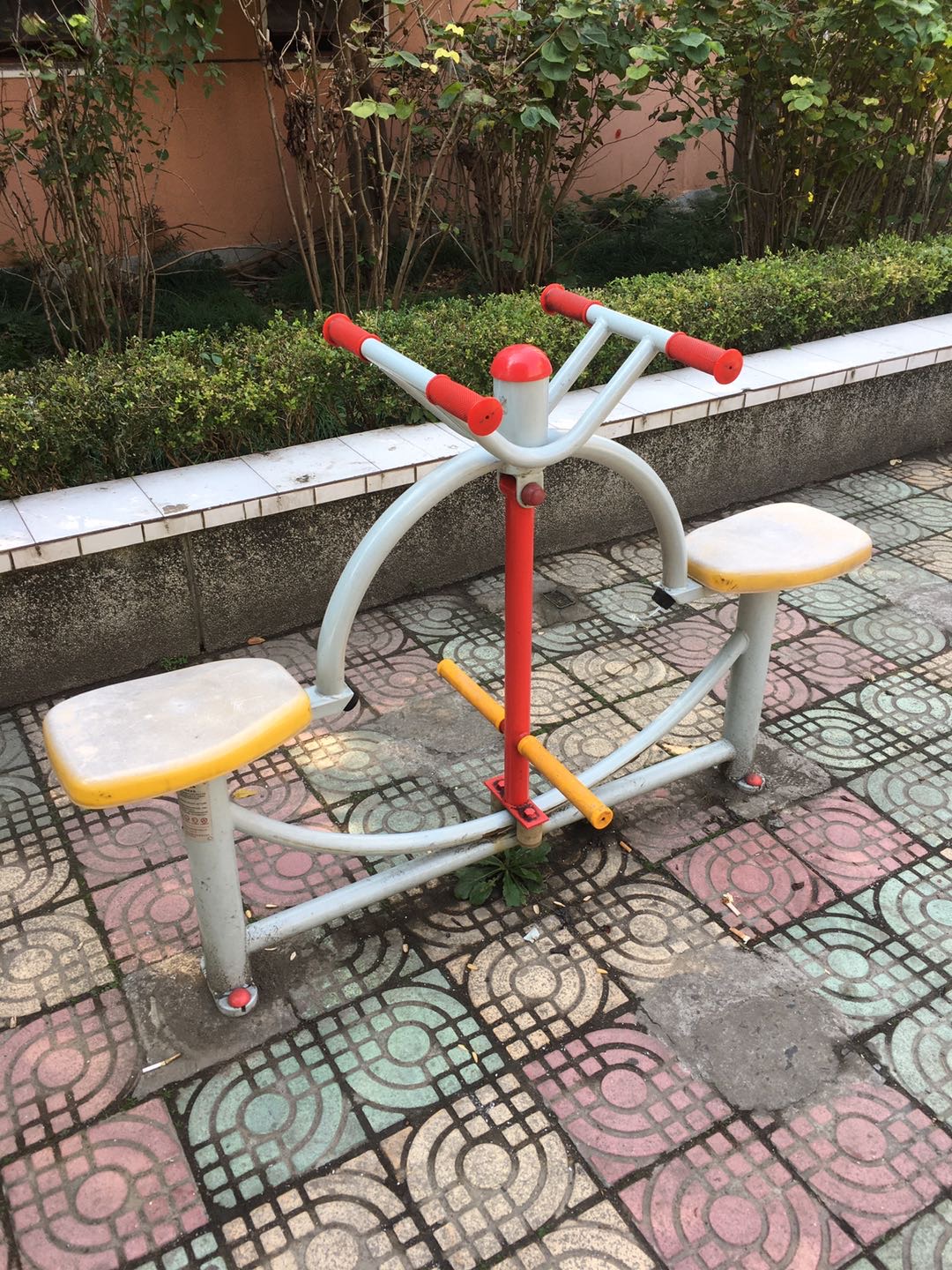 下肢康復(fù)器