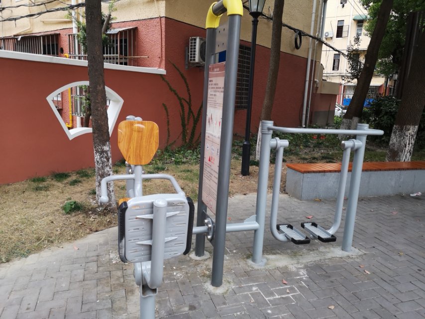 雙位太空漫步機(jī)