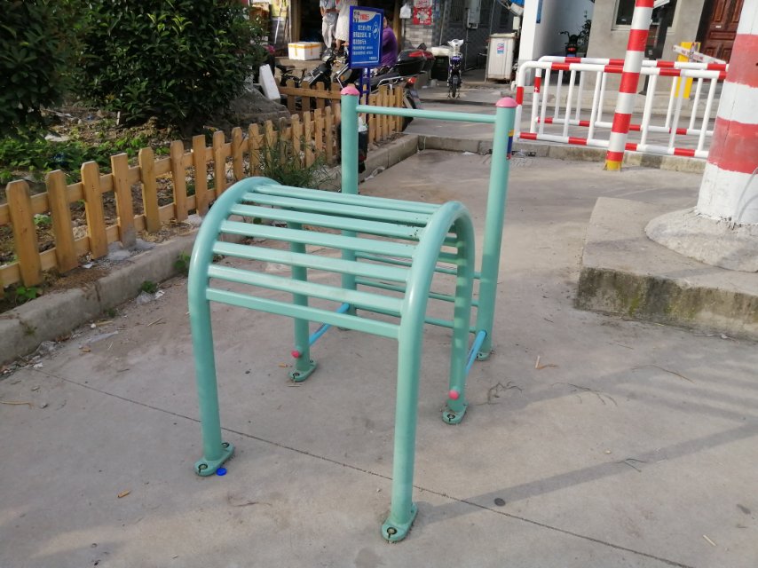 腰力鍛煉器 腰力鍛煉器