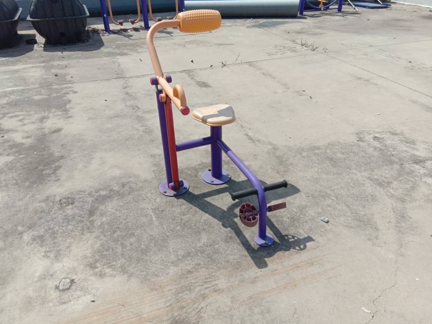 腹背訓練器
