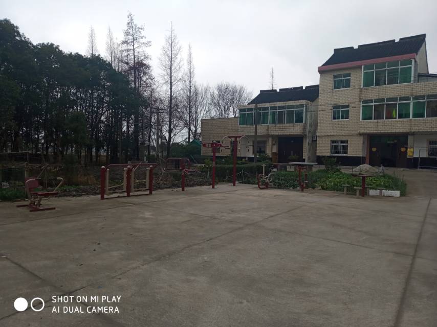 山塘村楓葉島市民益智健身點