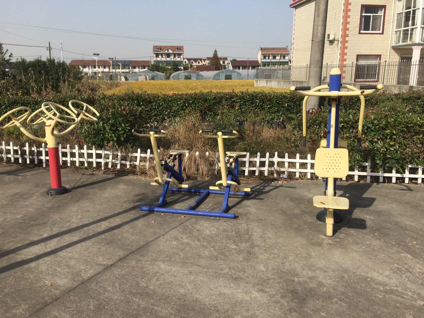 東河村西河4組南健身苑點(diǎn) 東河村西河4組南健身苑點(diǎn)