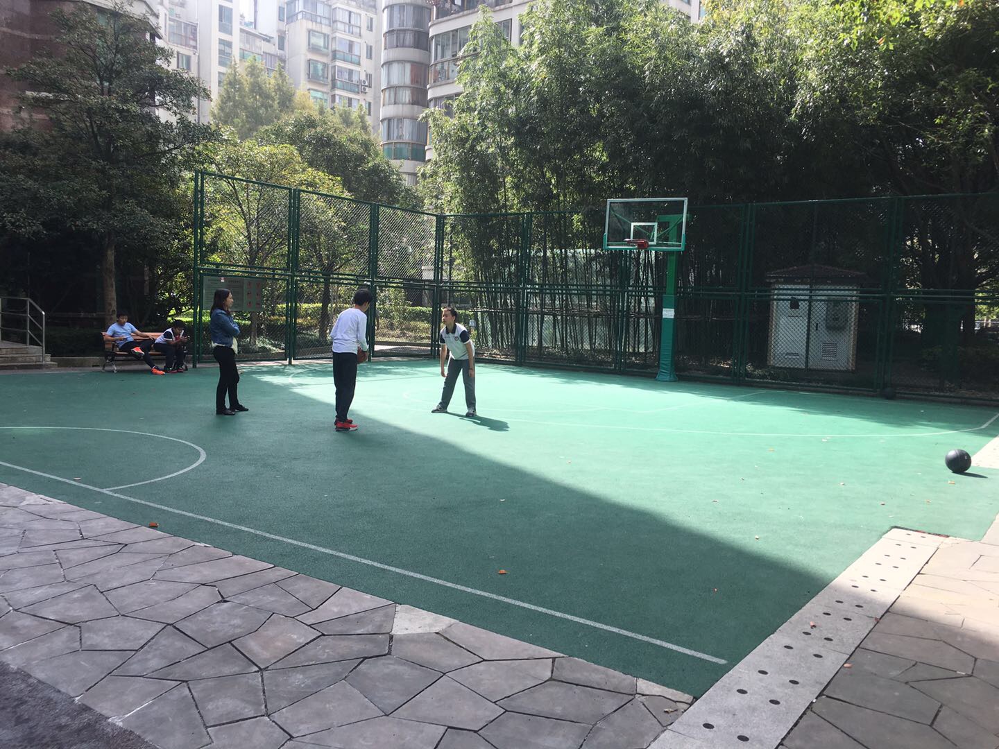 愉景華庭籃球場 愉景華庭籃球場