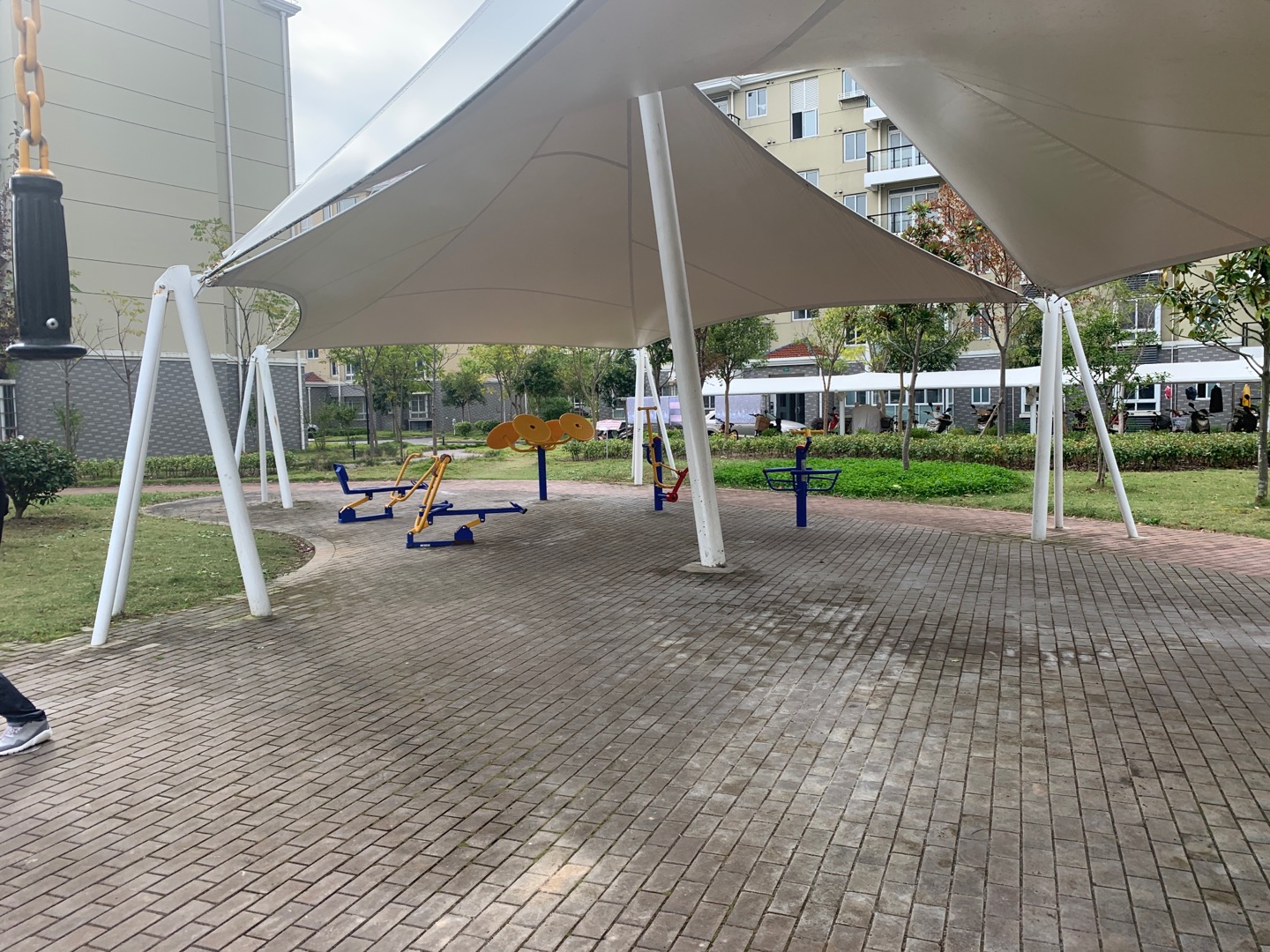 新河鎮新舟居委健身點