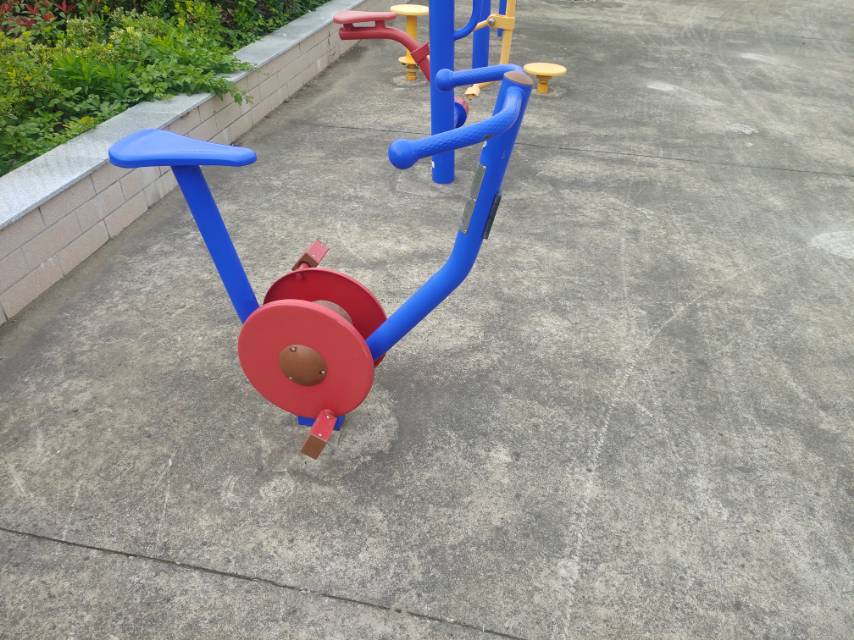 直立健身車 直立健身車