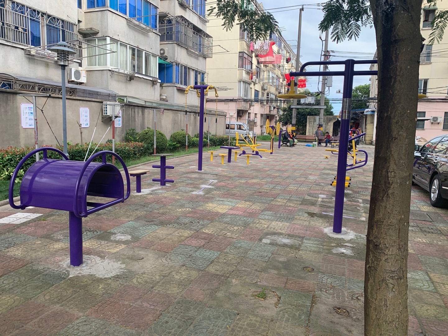 堡鎮(zhèn)向陽(yáng)一村健身點(diǎn)