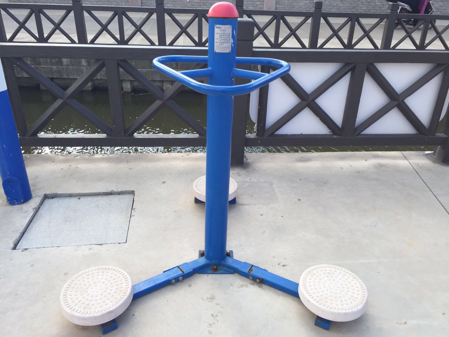 扭腰器 扭腰器