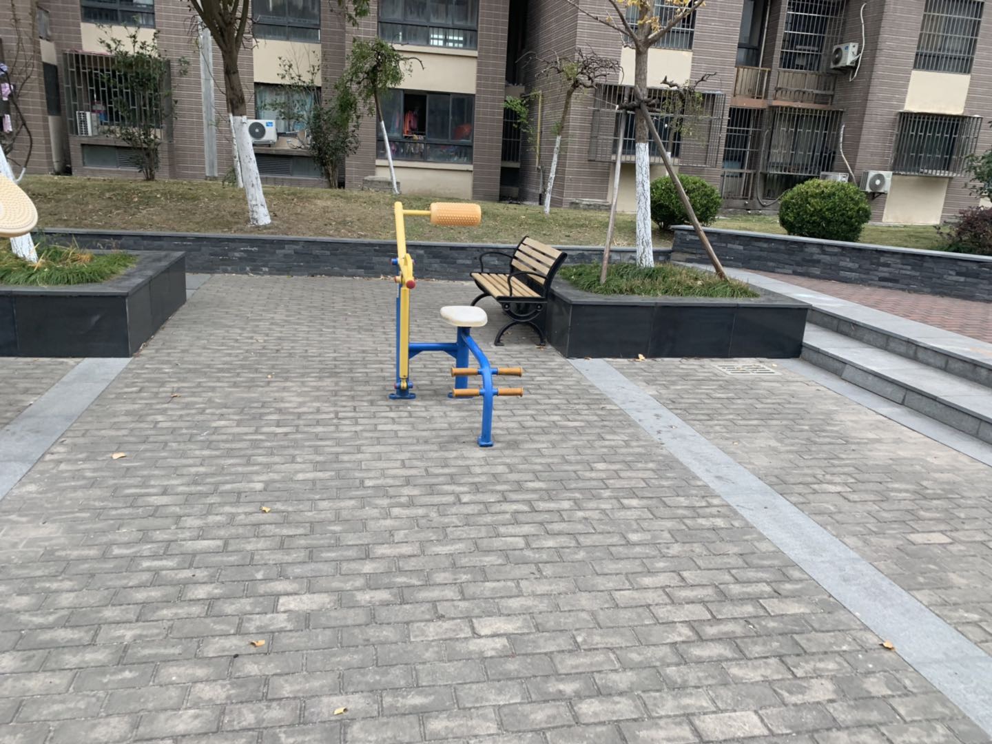 腹背鍛煉器 腹背鍛煉器