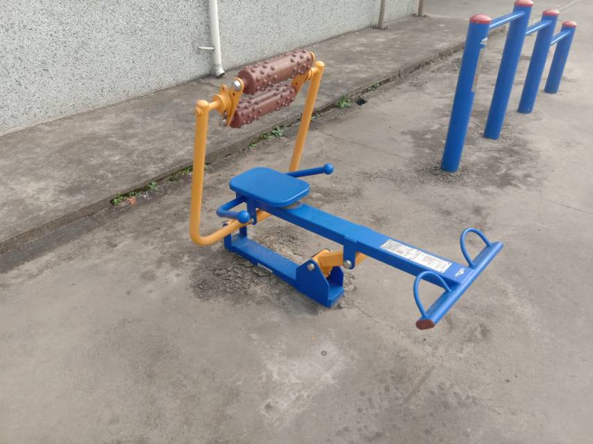 腹背屈伸訓練器 腹背屈伸訓練器