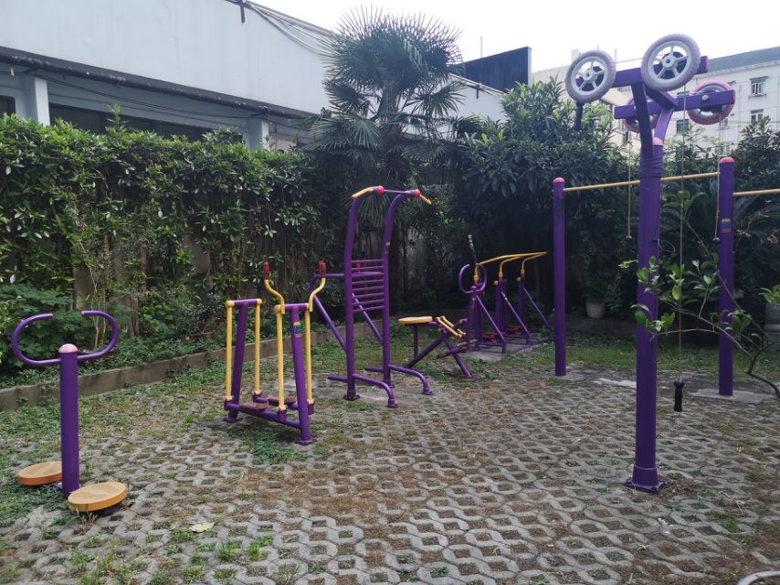 五環(huán)居委健身點