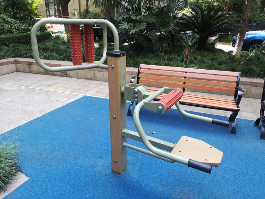 腰背按摩器 腰背按摩器