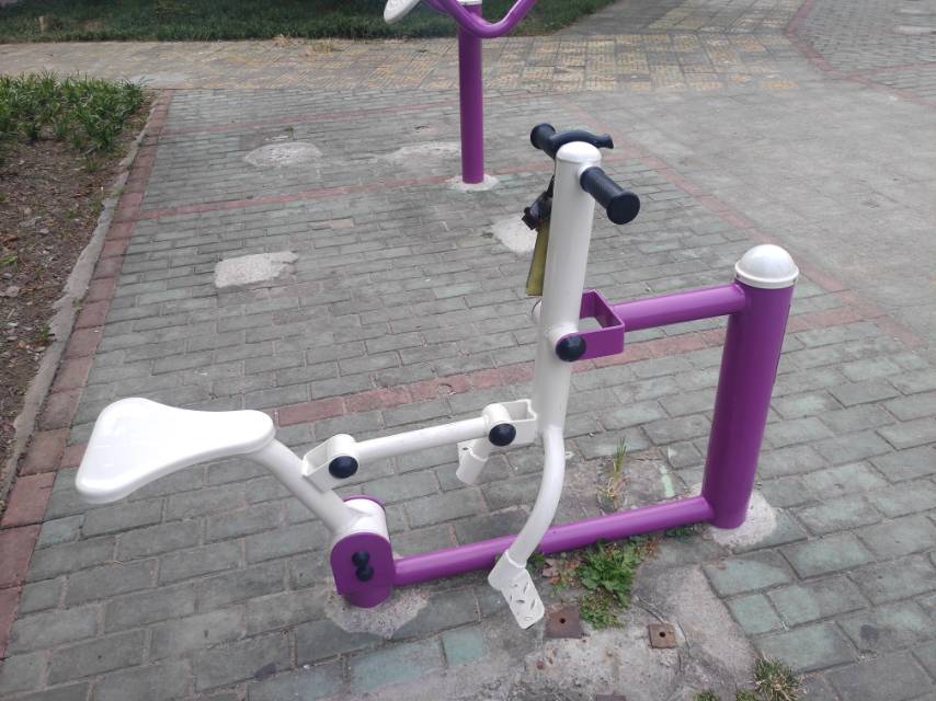騎馬機