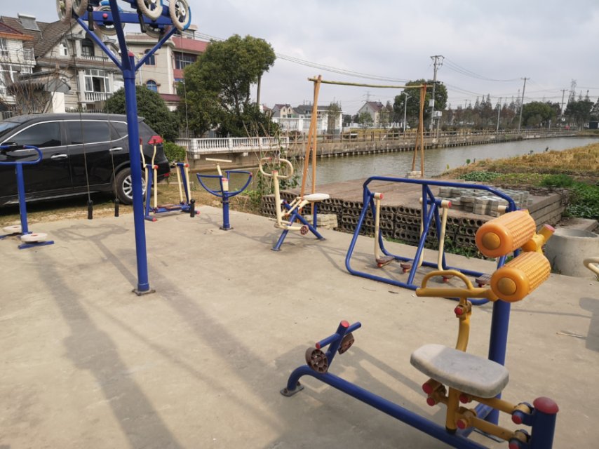 瓦南村1組健身點 瓦南村1組健身點