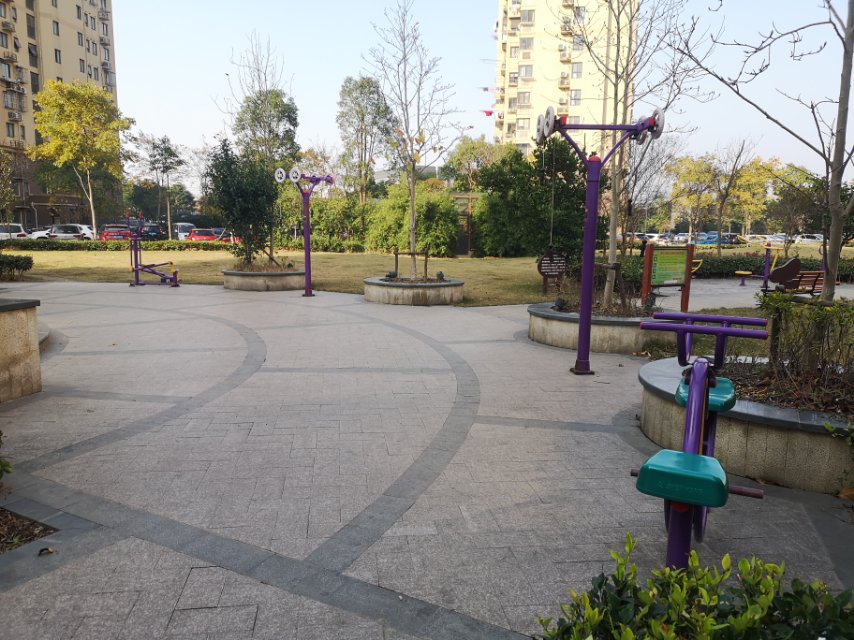 浦東三林鎮三彩路166弄健身點