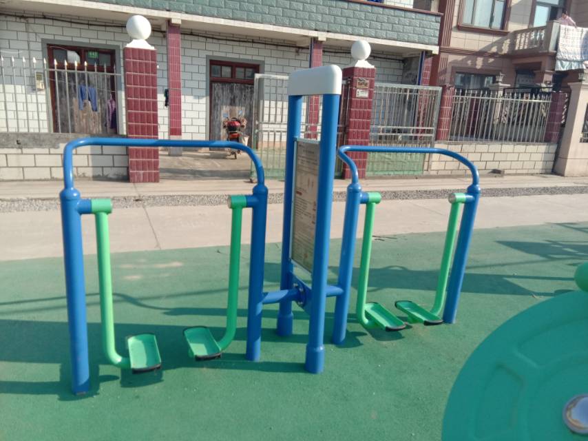 雙立柱太空漫步器 雙立柱太空漫步器