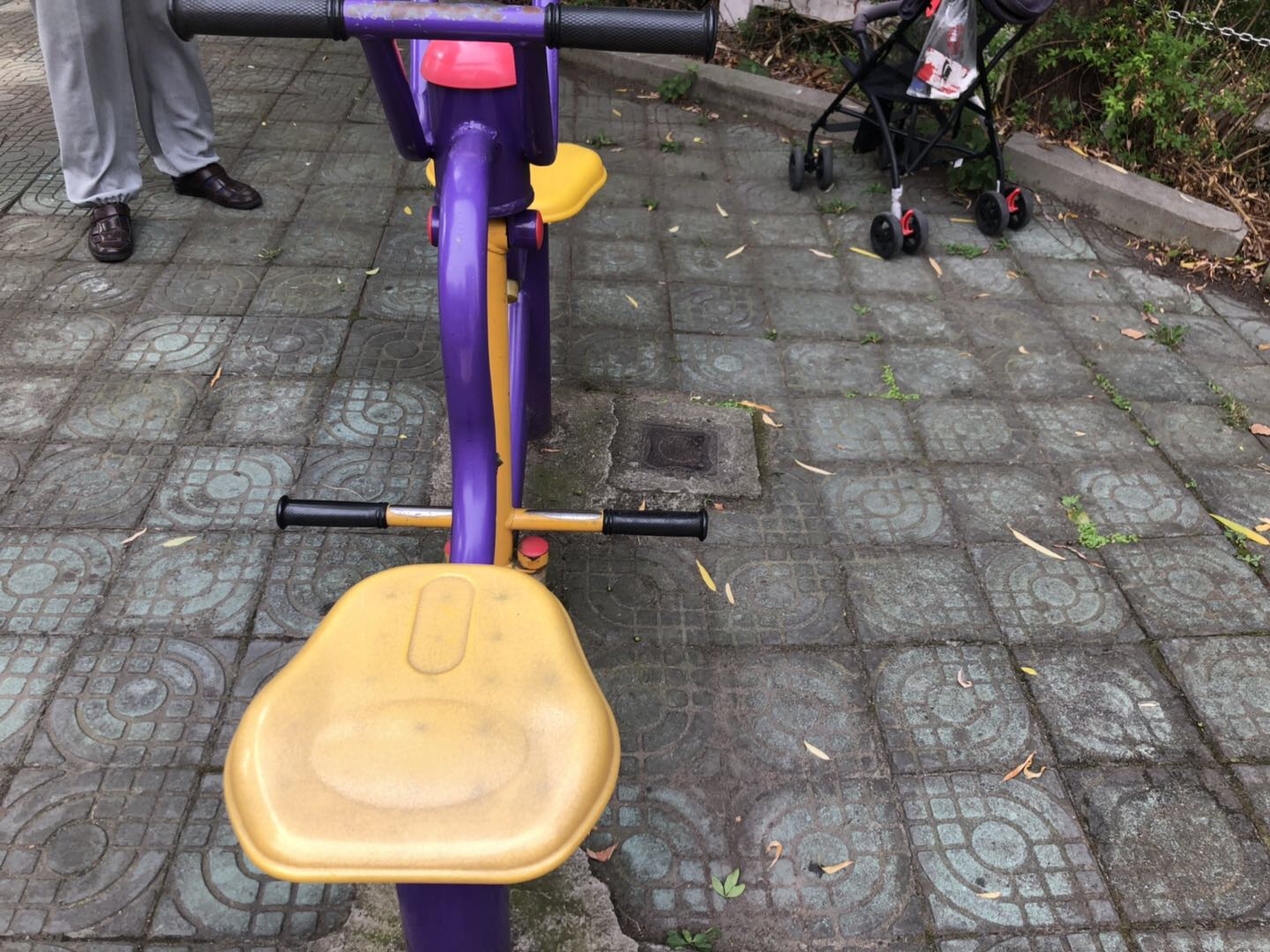 下肢訓練器