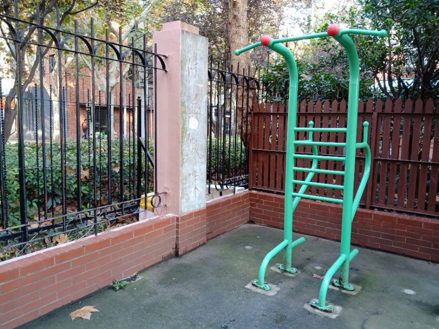 多功能鍛煉器 多功能鍛煉器