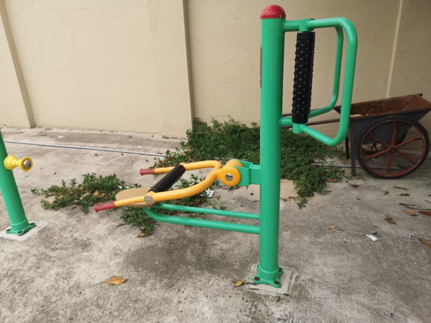 坐式腰背按摩器 坐式腰背按摩器