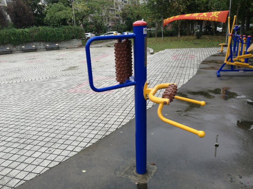 腰背按摩器 腰背按摩器