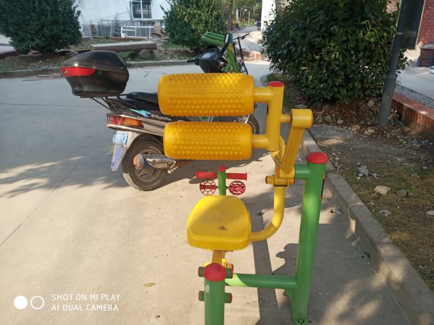 腹背鍛煉器 腹背鍛煉器