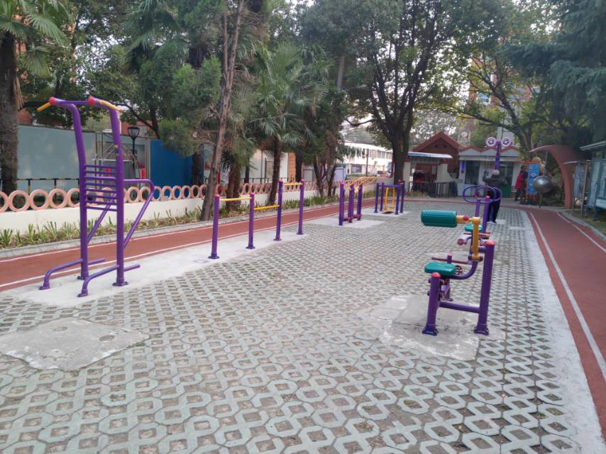 開魯五村居委健身點A