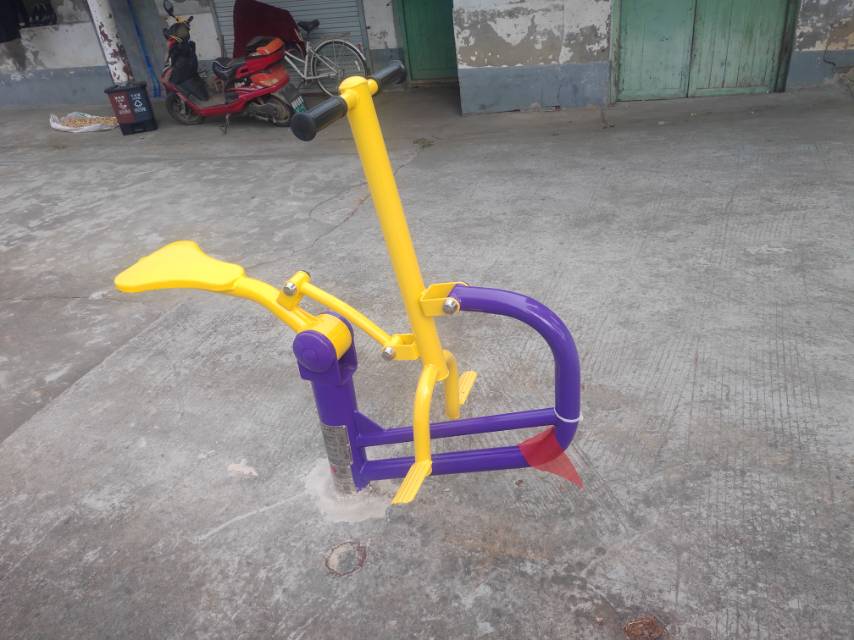 健騎機 健騎機