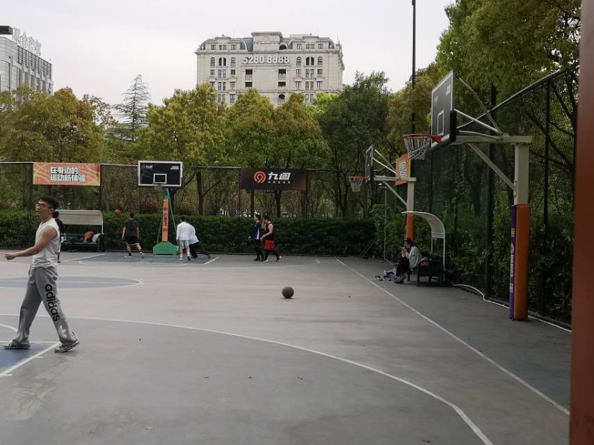 丹巴路市民球場