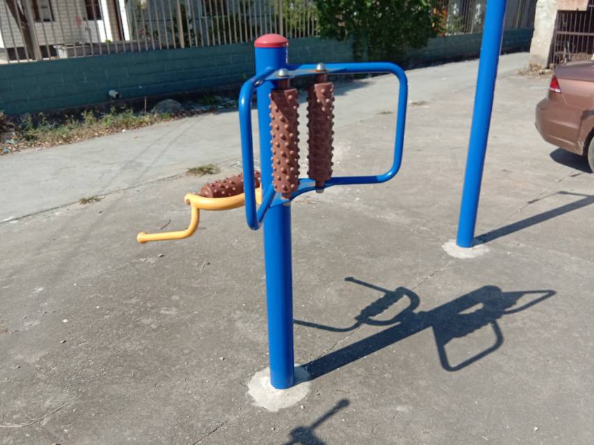 腰背按摩器 腰背按摩器