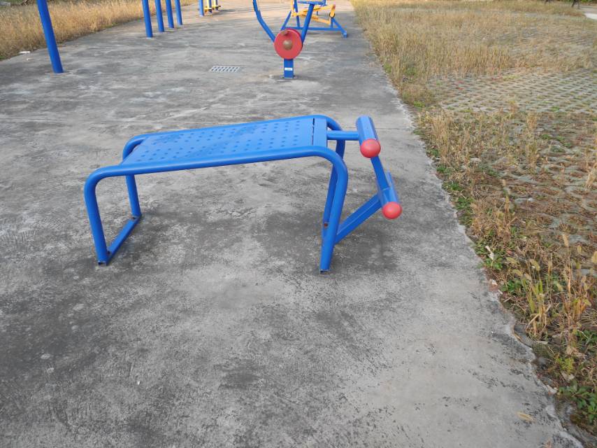 仰臥起坐板 仰臥起坐板