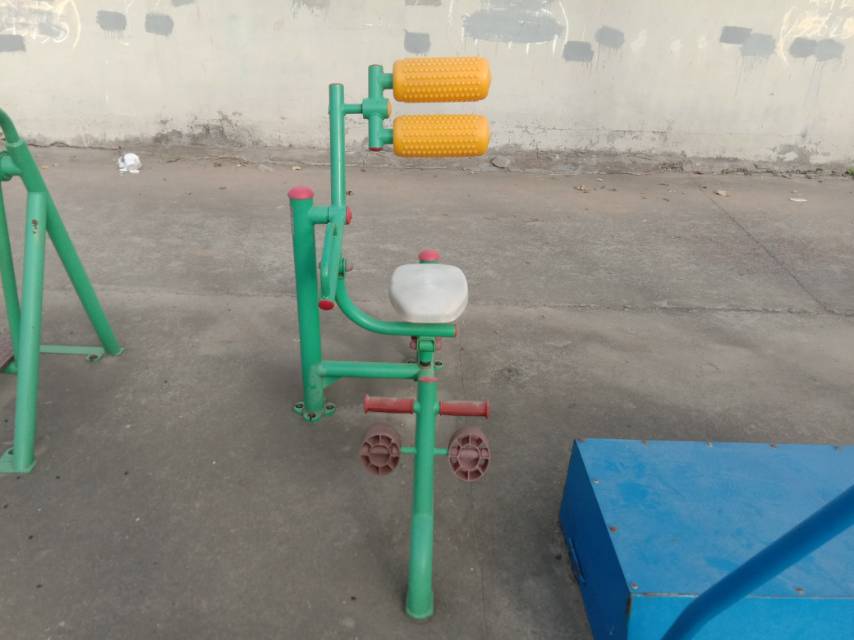 自重腰腹器 自重腰腹器