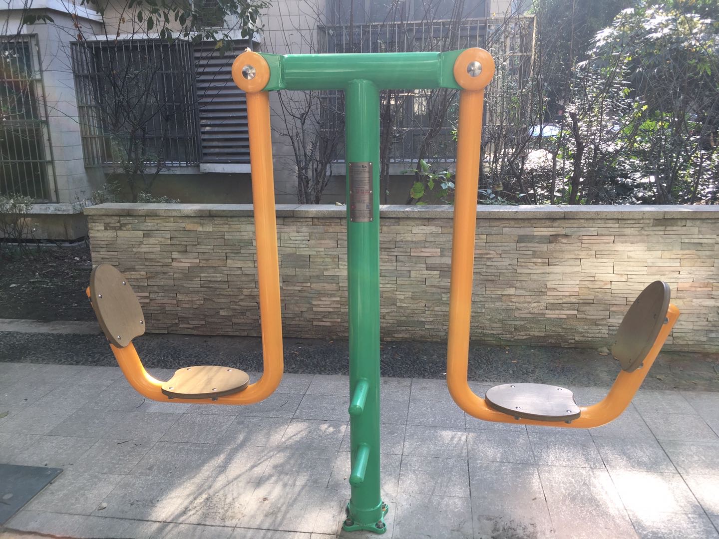 二人坐蹬器 二人坐蹬器