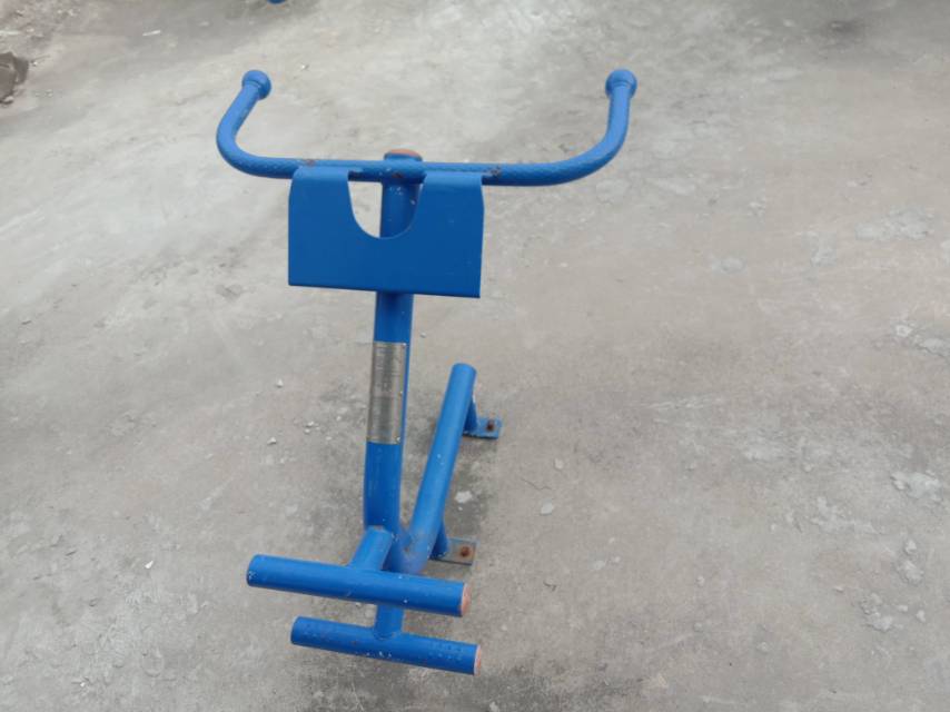 背肌訓練器 背肌訓練器